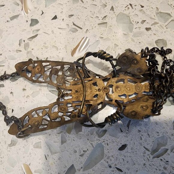 Hibernacula Rabbit Necklace - Picture 4 of 5